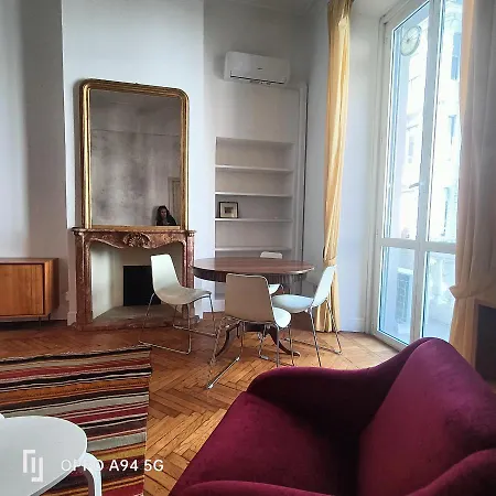 Stilish Flat In Downtown Lägenhet Milano